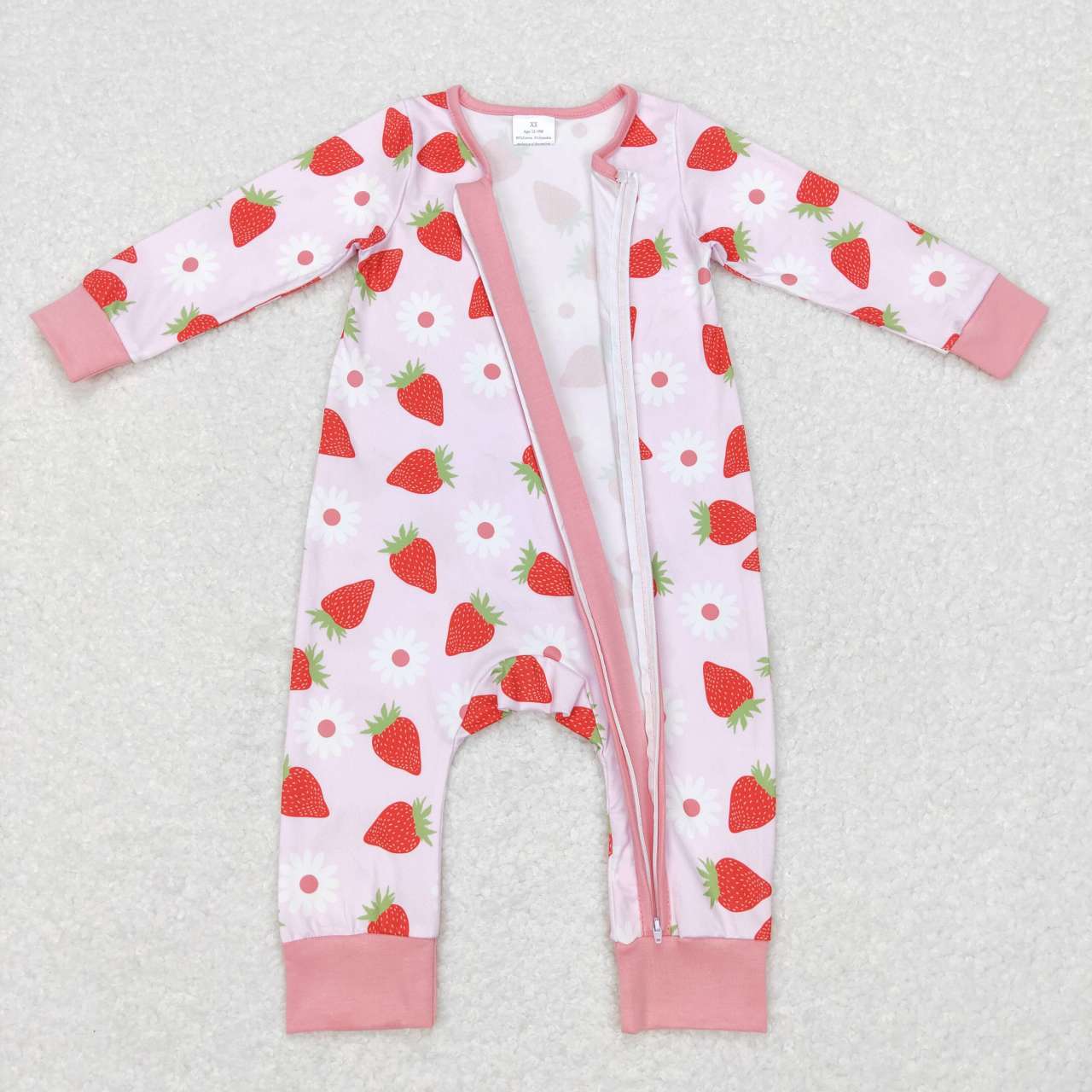 LR0795 baby girl clothes strawberry zipper winter romper
